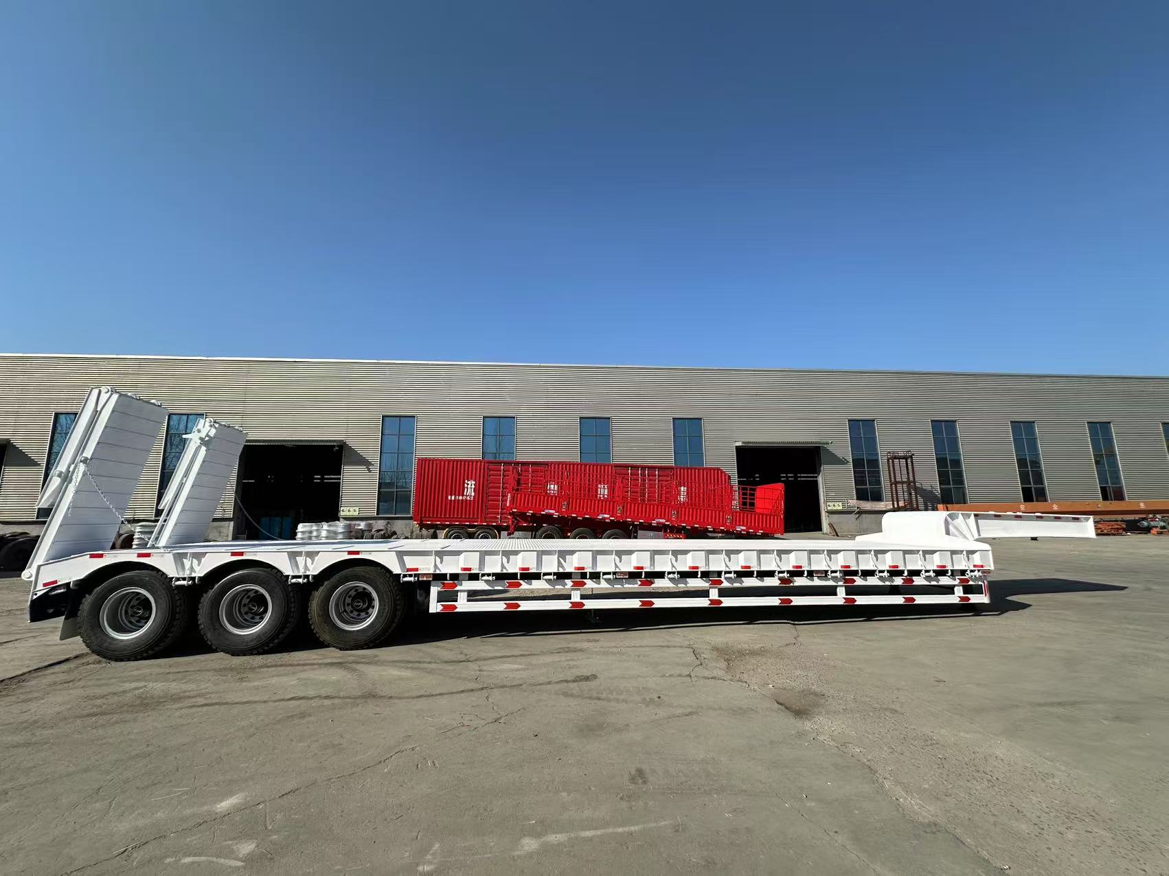 DERUN VEHICLE's 3 Axle LowBed Semi trailers Shipped to Ghana