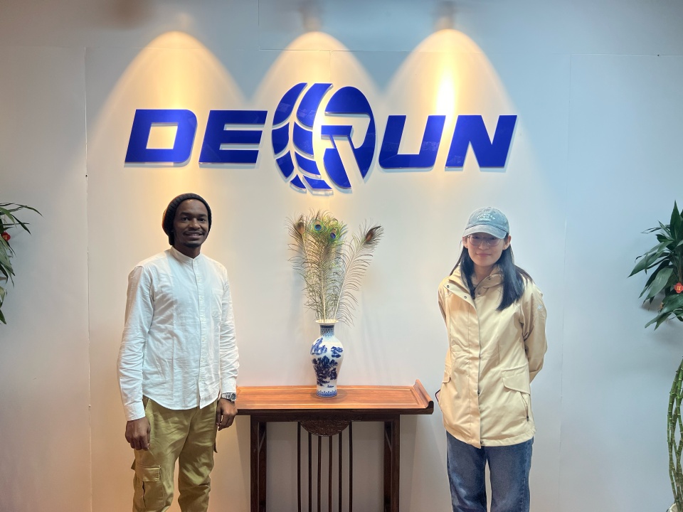 A North Sudan customer come to visit our company
