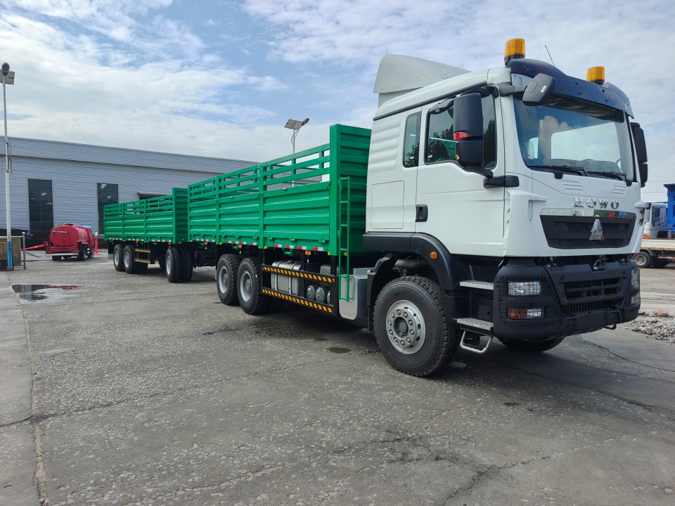 DERUN VEHICLE HOWO TX400 Trucks and Trailers Shipped to Ethiopia