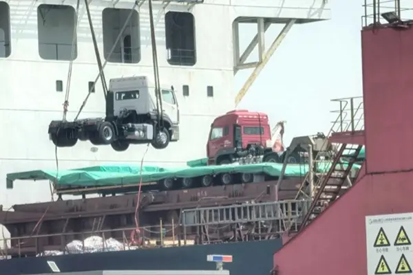 Sinotruk Howo 4x2 Tractor Truck has sent to Saudi Arabia