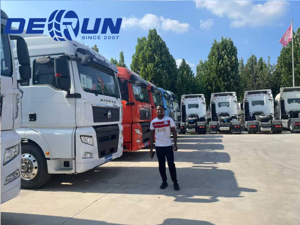 Somalia customers visited the factory to inspect our trucks