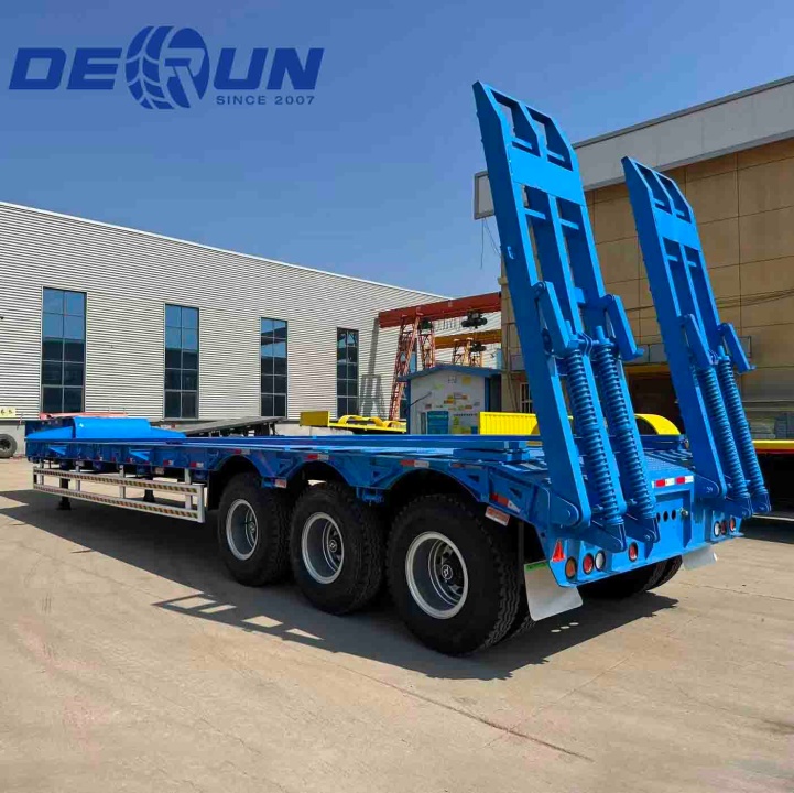 Four flatbed semi-trailers shipped to Nigeria