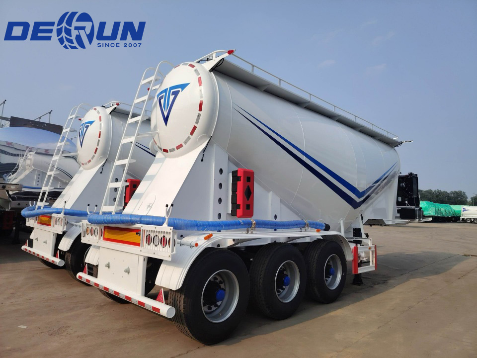 Two Cement Tank Semi-trailers Will be Shipped to Gabon