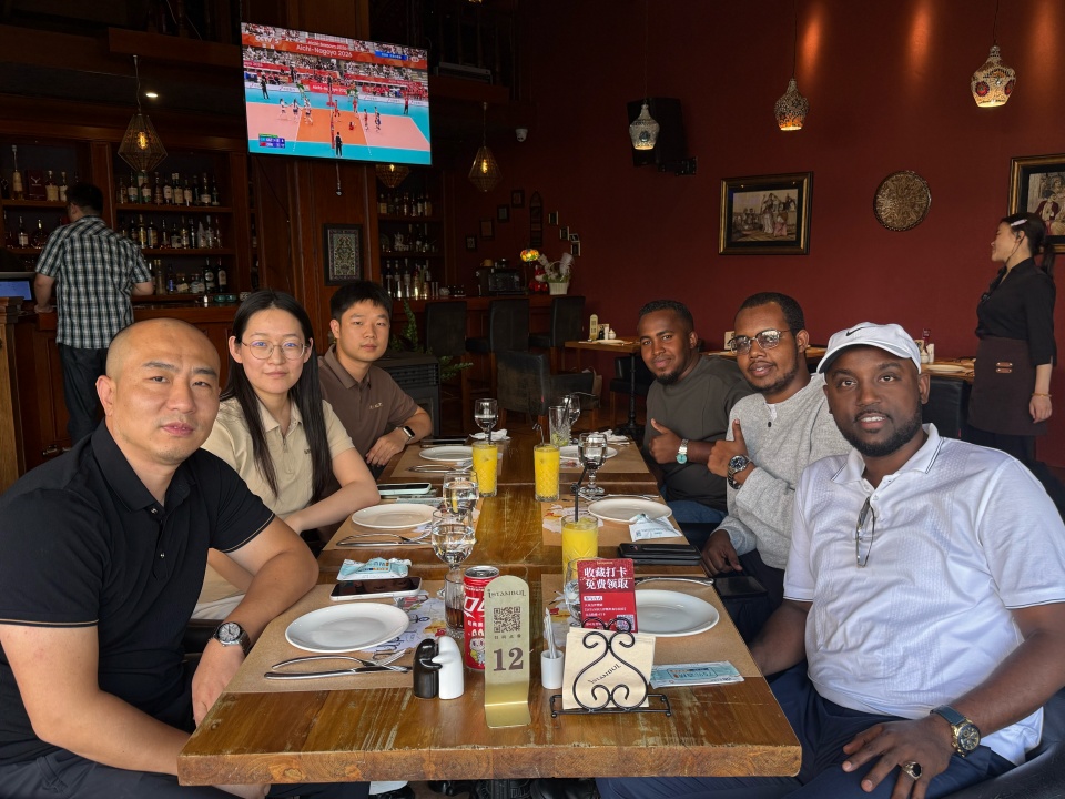 Somali Client Returns to Derun Auto for 